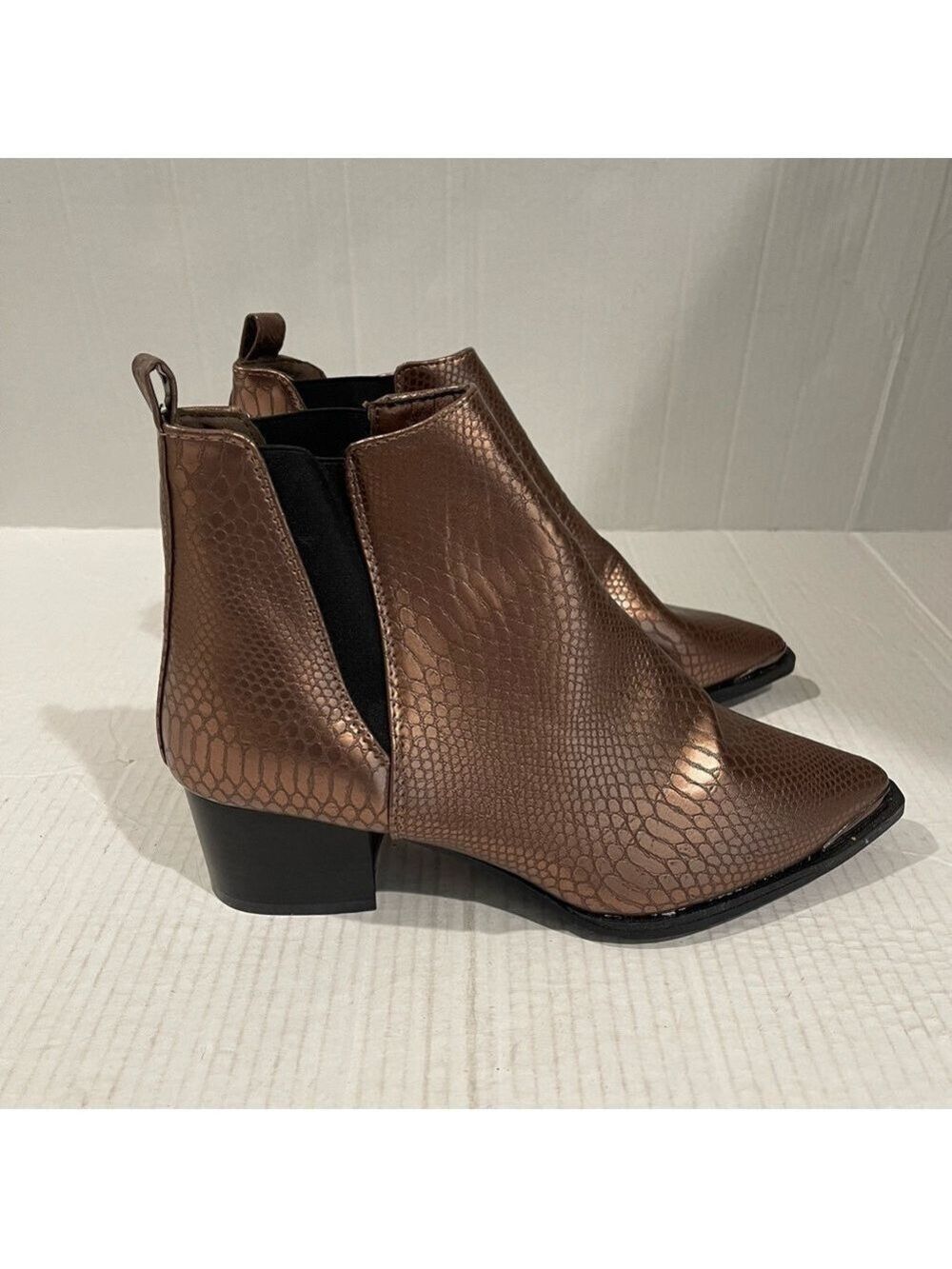 Women’s Seven7 Madison Python Pointed Brown Vegan Leather Booties Size 10 US! - Picture 5 of 10